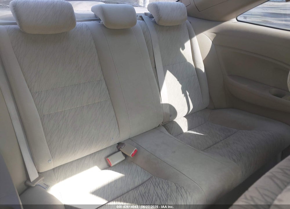 2006 HONDA CIVIC VIN: 2HGFG12646H547226