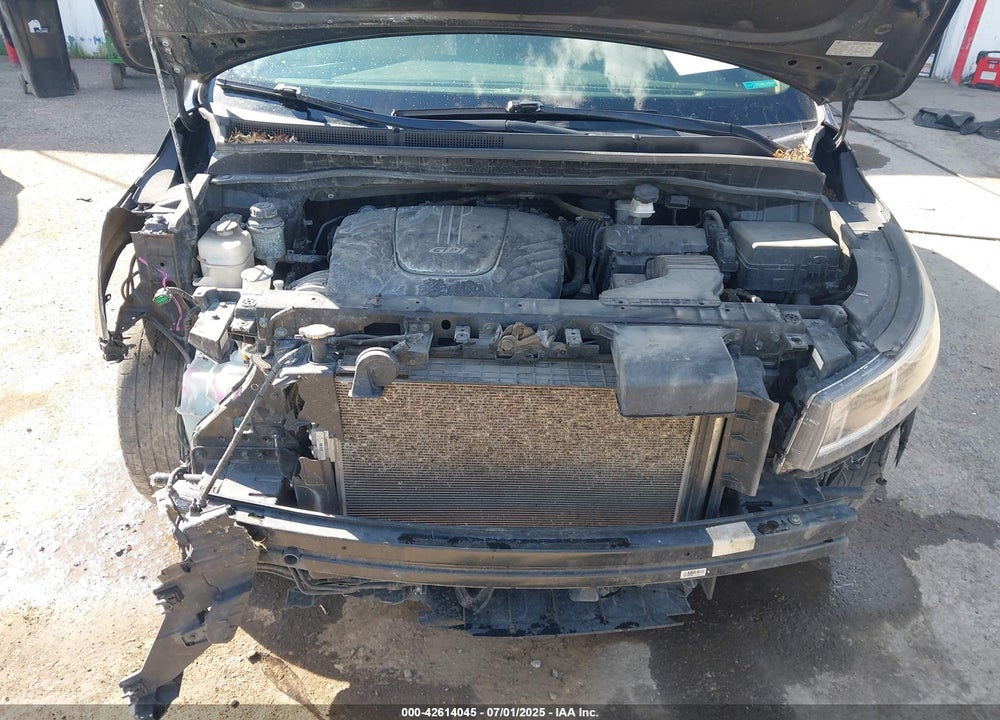 2018 KIA SEDONA LX VIN: KNDMB5C10J6423849