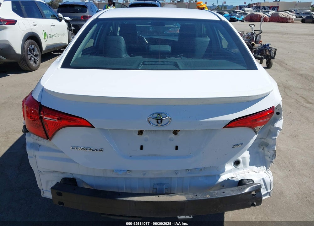 2018 TOYOTA COROLLA SE VIN: 2T1BURHE8JC034373