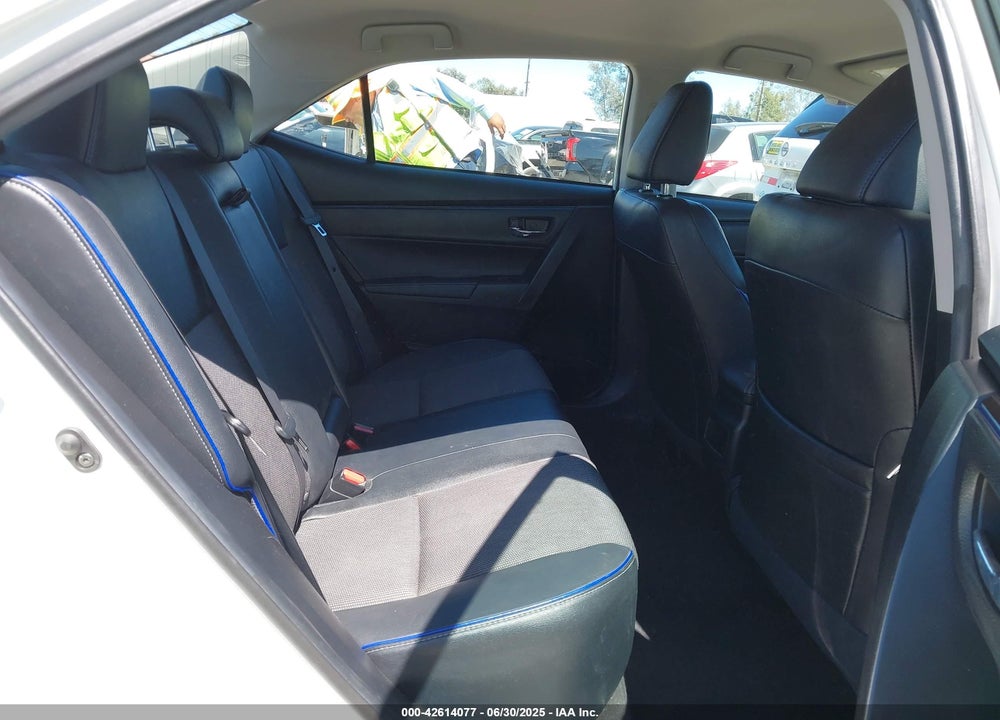 2018 TOYOTA COROLLA SE VIN: 2T1BURHE8JC034373
