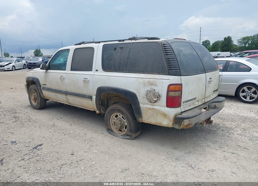 2001 CHEVROLET SUBURBAN 2500 LT VIN: 3GNGK26U31G109040