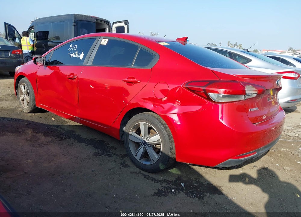 2018 KIA FORTE S VIN: 3KPFL4A75JE183490