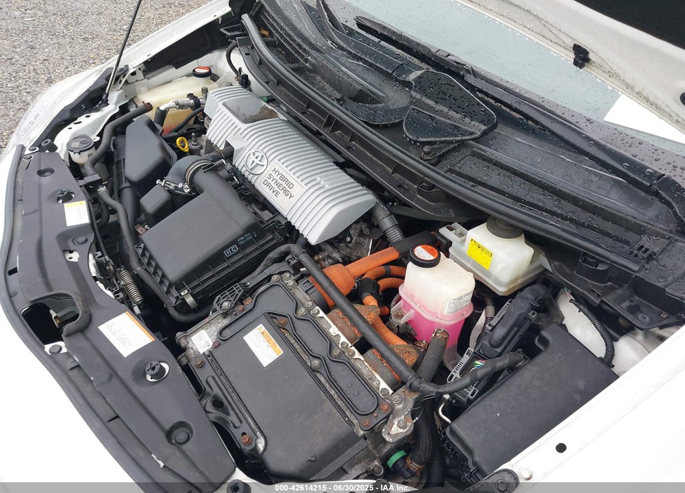 2015 TOYOTA PRIUS FIVE VIN: JTDKN3DU0F1997657
