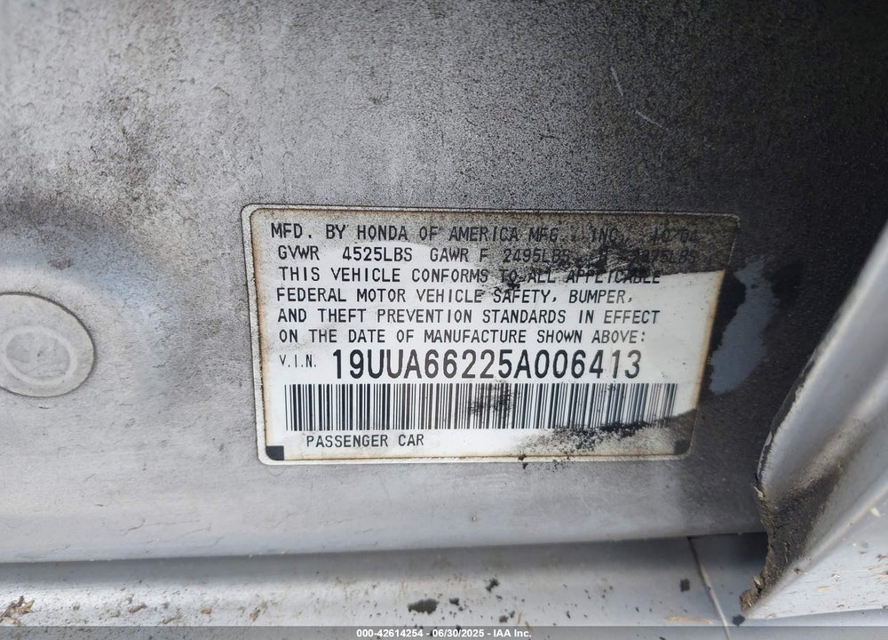 2005 ACURA TL VIN: 19UUA66225A006413