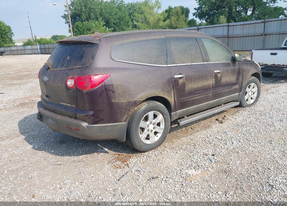 2009 CHEVROLET TRAVERSE LT VIN: 1GNEV23D09S135733