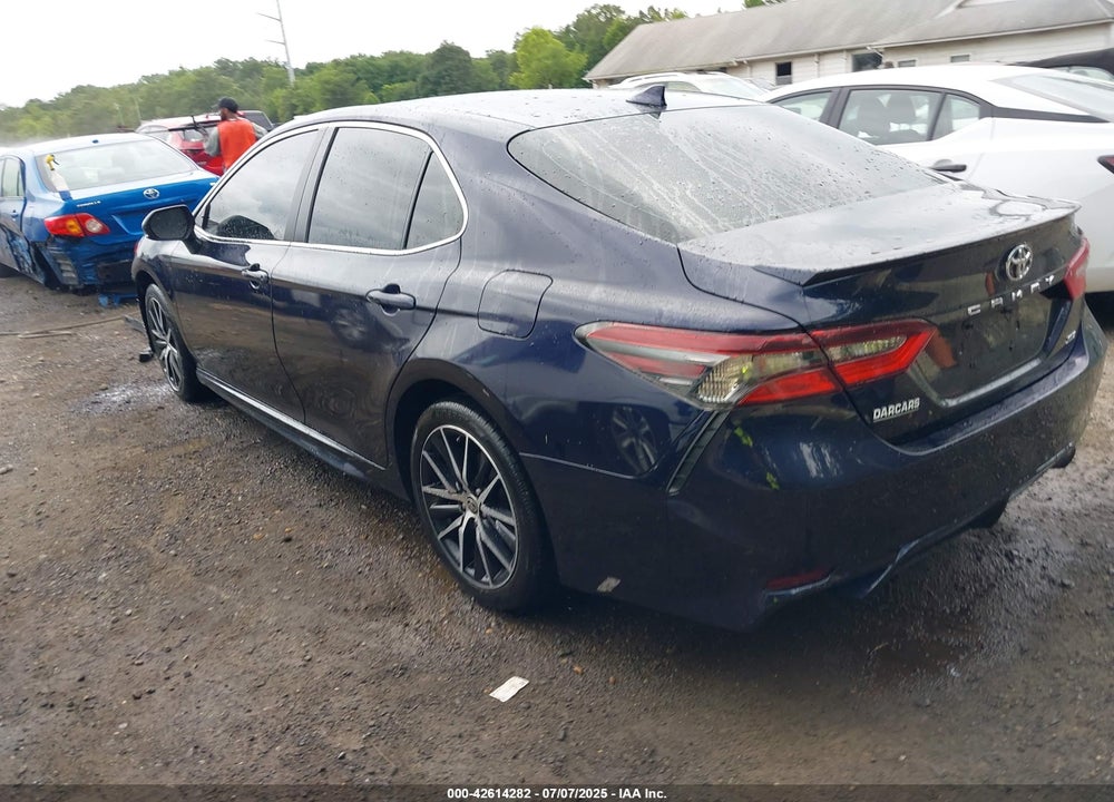 2021 TOYOTA CAMRY VIN: 4T1G11AK1MU612042