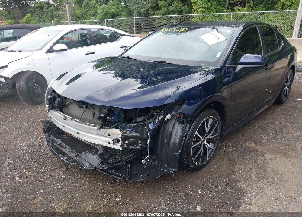 2021 TOYOTA CAMRY VIN: 4T1G11AK1MU612042