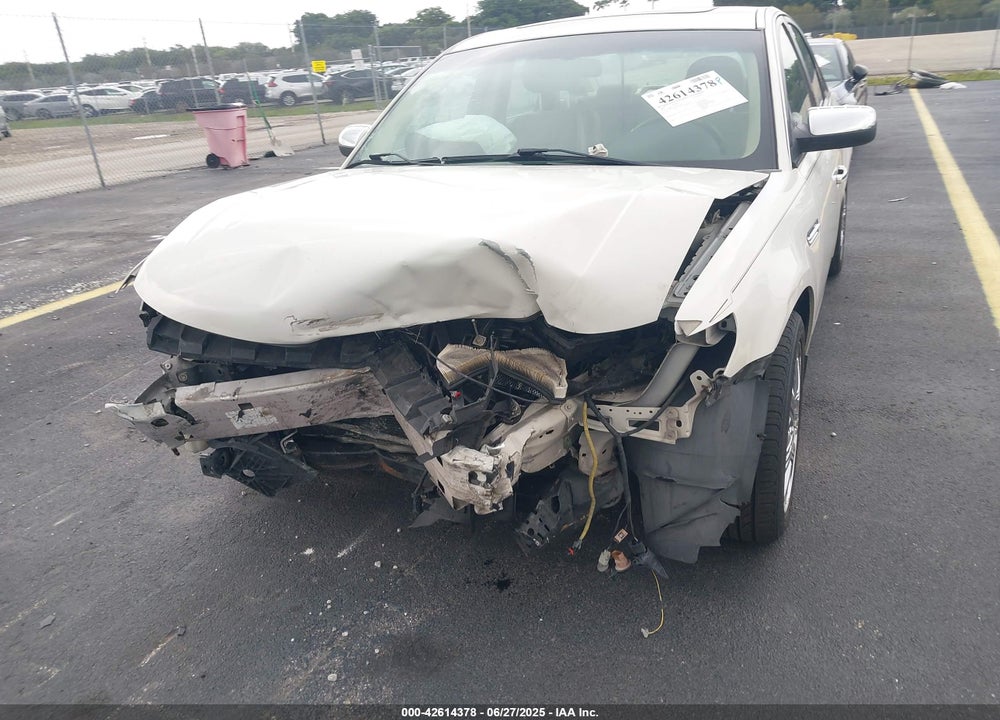 2009 FORD TAURUS VIN: 1FAHP25W19G117765