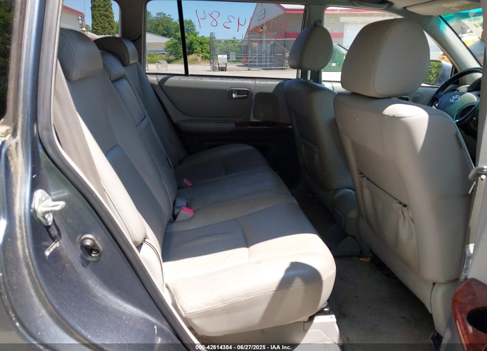 2006 TOYOTA HIGHLANDER HYBRID LIMITED V6 VIN: JTEEW21A860012439