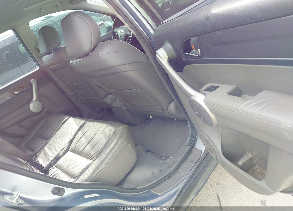 2007 HONDA CR-V EX-L VIN: JHLRE387X7C049648