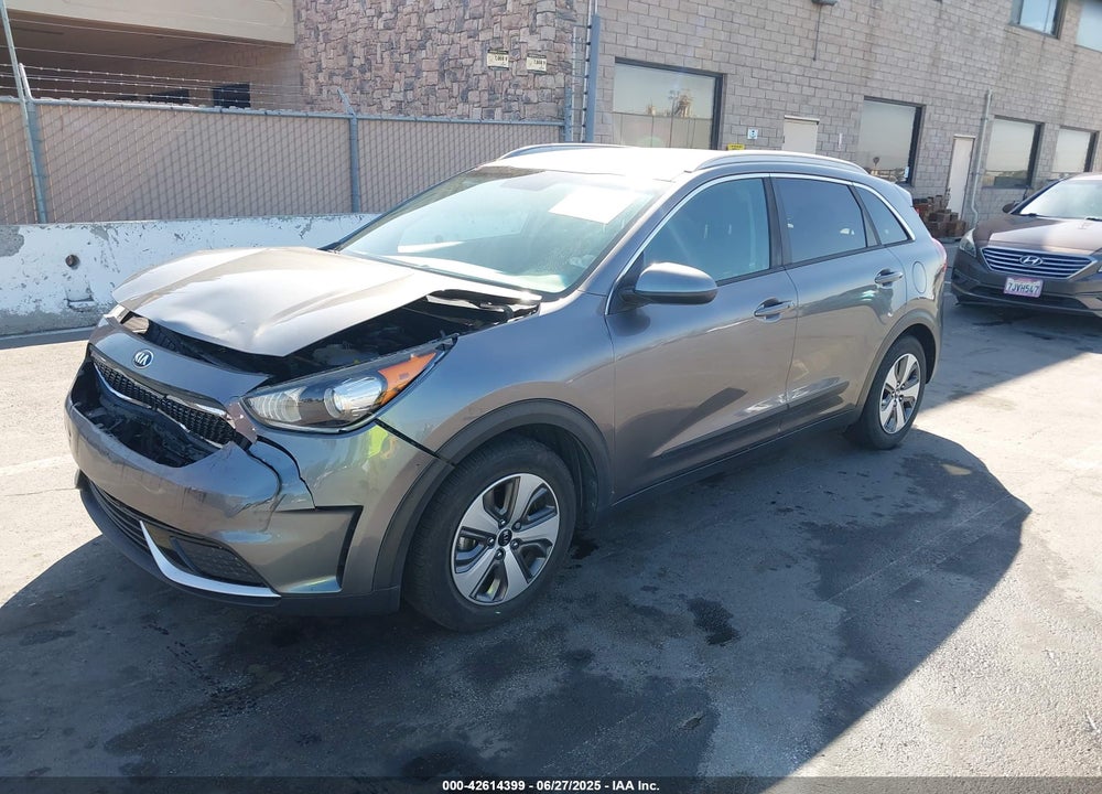 2017 KIA NIRO LX VIN: KNDCB3LC2H5104079