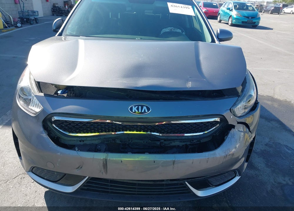 2017 KIA NIRO LX VIN: KNDCB3LC2H5104079