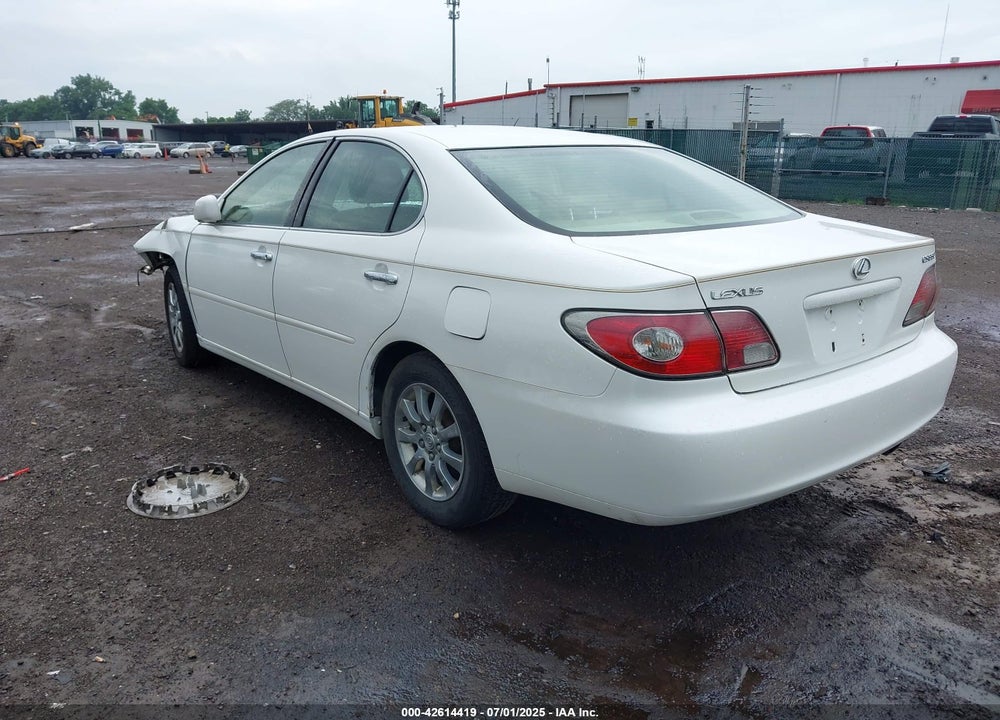 2004 LEXUS ES 330 VIN: JTHBA30G945001515