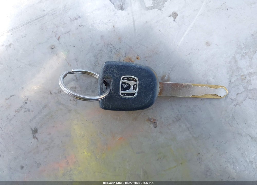 2003 HONDA PILOT VIN: 2HKYF18153H570037