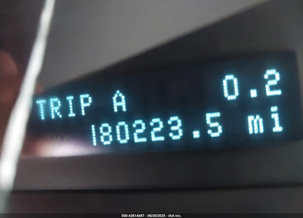 2012 FORD ESCAPE VIN: 1FMCU9EG5CKC03028
