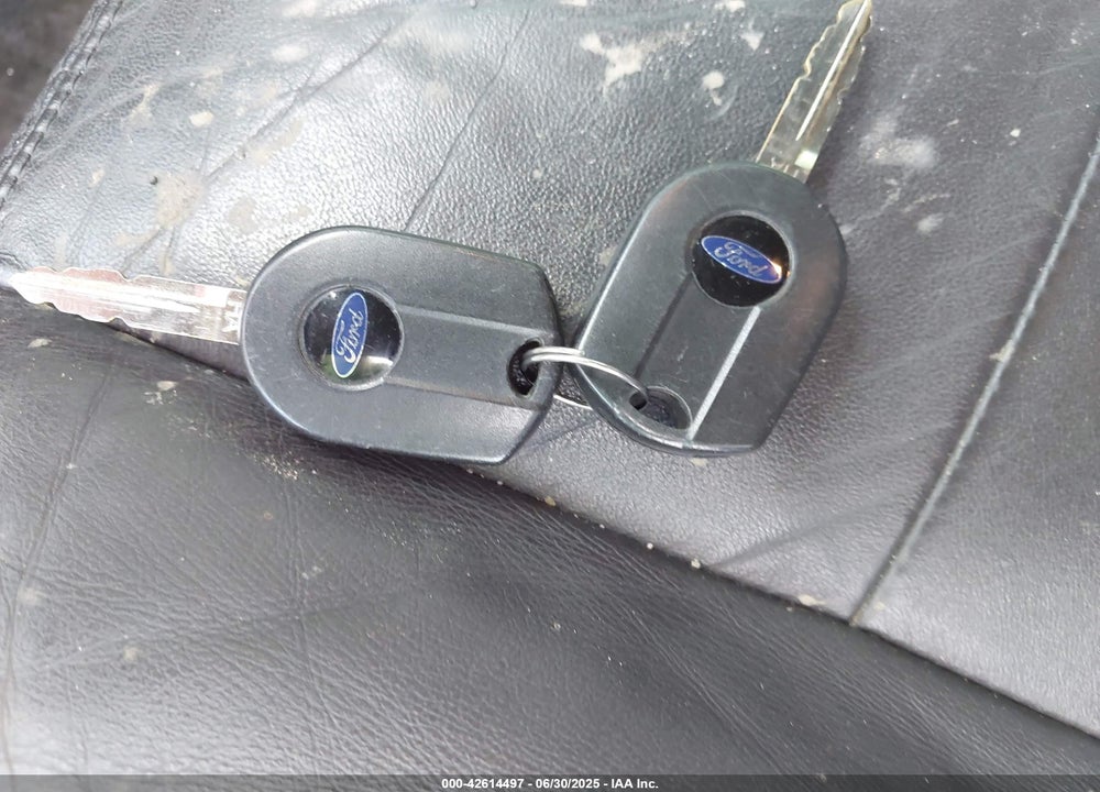 2012 FORD ESCAPE VIN: 1FMCU9EG5CKC03028