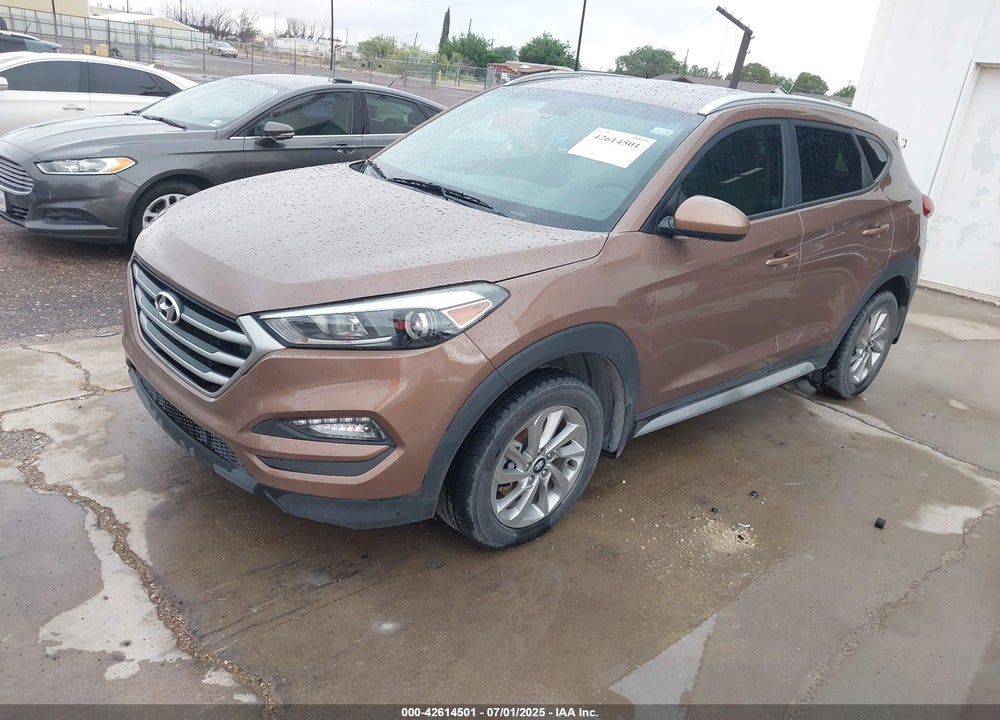 2017 HYUNDAI TUCSON VIN: KM8J33A47HU519609