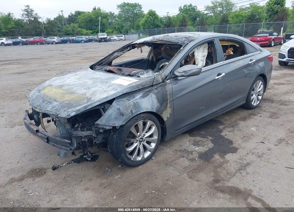 2011 HYUNDAI SONATA VIN: 5NPEC4AC1BH281437