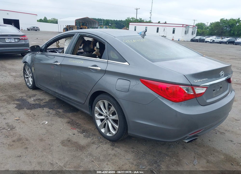 2011 HYUNDAI SONATA VIN: 5NPEC4AC1BH281437