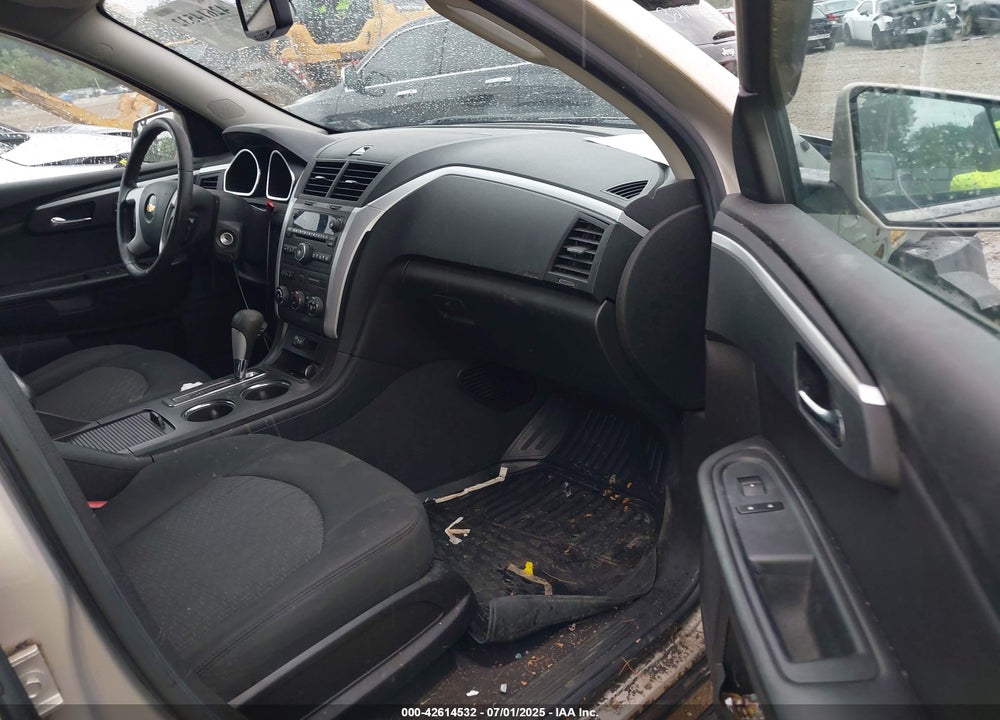 2011 CHEVROLET TRAVERSE VIN: 1GNKRGED9BJ199234
