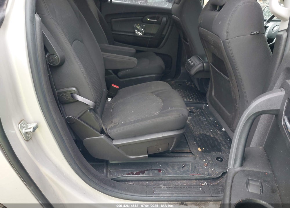 2011 CHEVROLET TRAVERSE VIN: 1GNKRGED9BJ199234