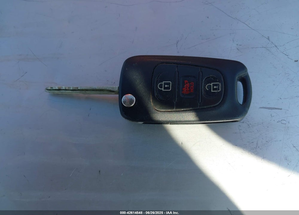 2011 KIA SOUL VIN: KNDJT2A26B7223497
