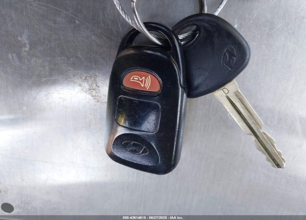 2009 HYUNDAI ELANTRA VIN: KMHDU46D09U745324