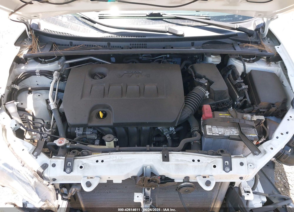 2019 TOYOTA COROLLA VIN: 2T1BURHE4KC204133