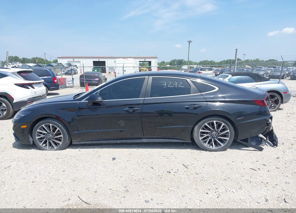 2022 HYUNDAI SONATA LIMITED VIN: KMHL34J22NA174001