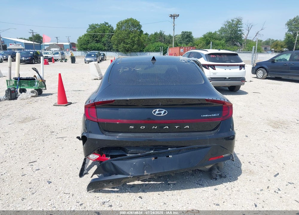 2022 HYUNDAI SONATA LIMITED VIN: KMHL34J22NA174001