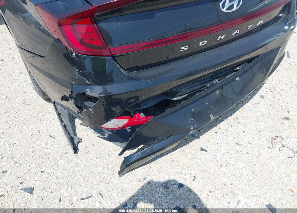 2022 HYUNDAI SONATA LIMITED VIN: KMHL34J22NA174001