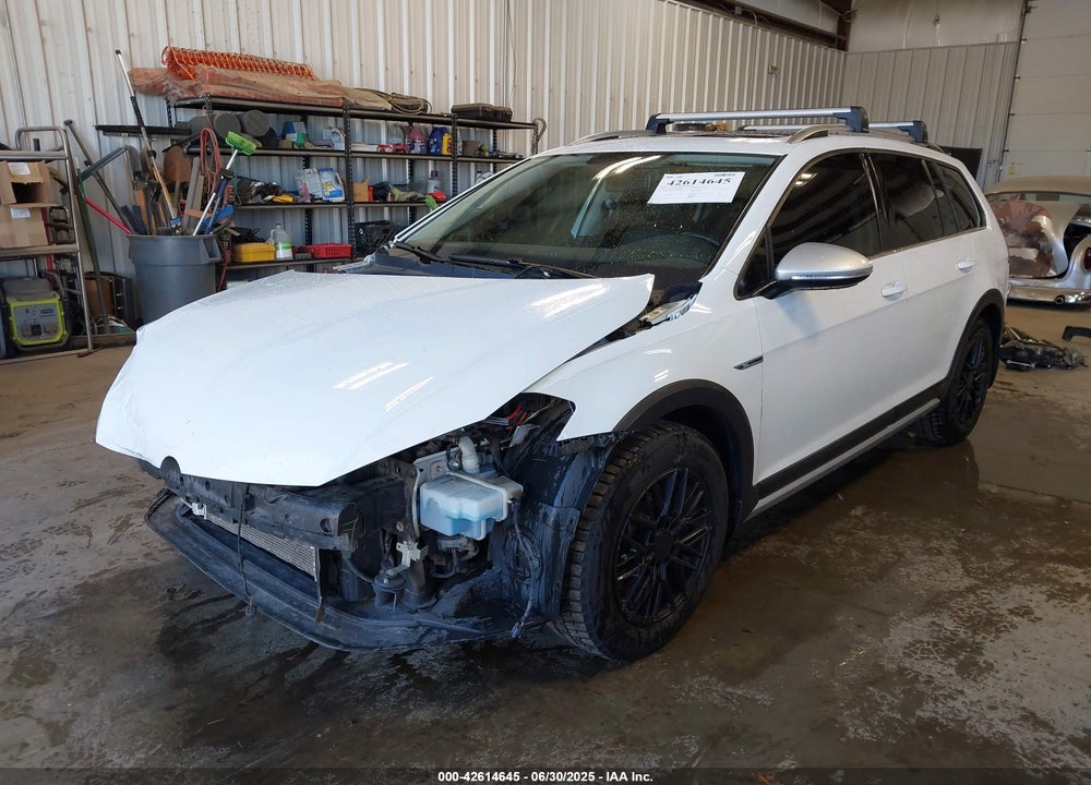 2018 VOLKSWAGEN GOLF ALLTRACK VIN: 3VWH17AU3JM756329