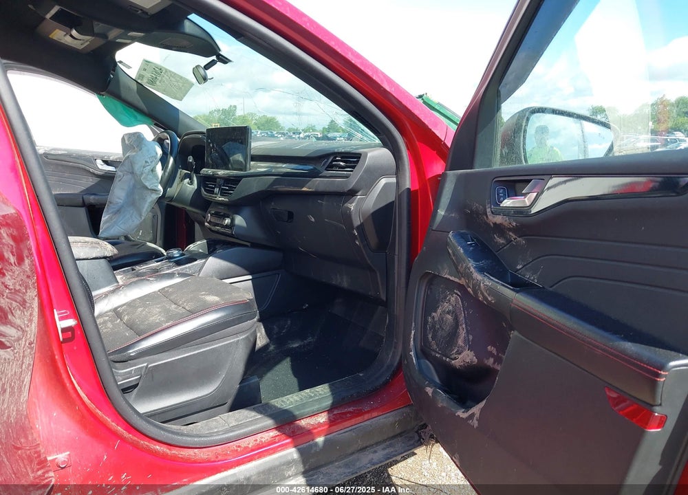 2023 FORD ESCAPE VIN: 1FMCU9MNXPUA01408