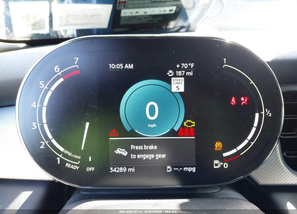 2022 MINI COOPER VIN: WMW53DK03N2R85565