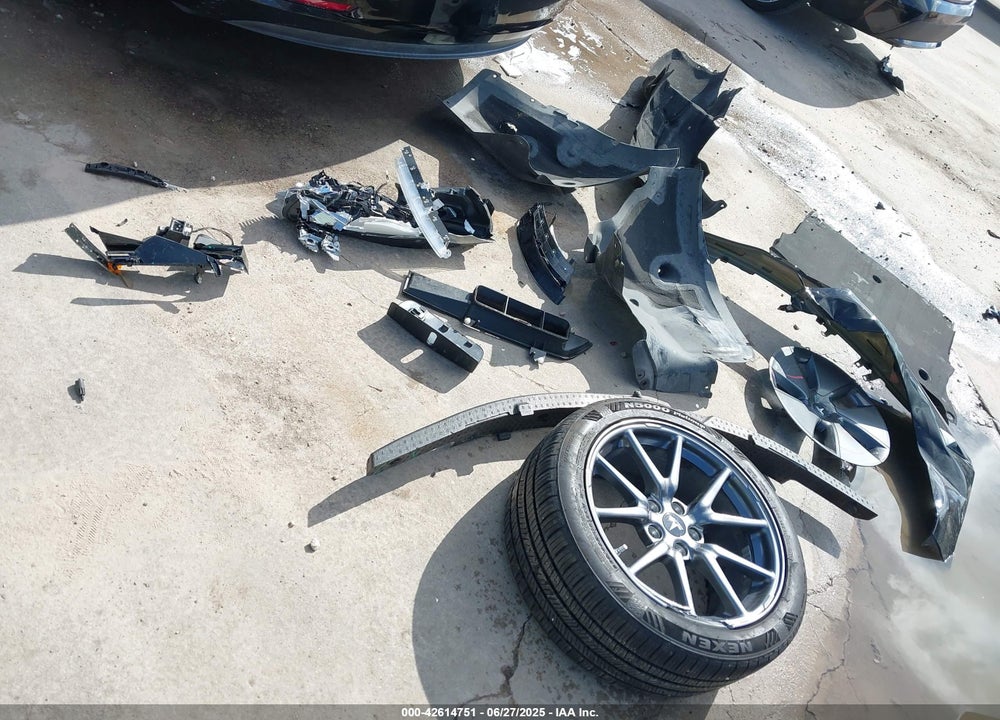 2018 TESLA MODEL 3 VIN: 5YJ3E1EB2JF118956
