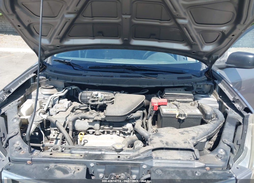 2014 NISSAN ROGUE VIN: JN8AS5MT2EW618820