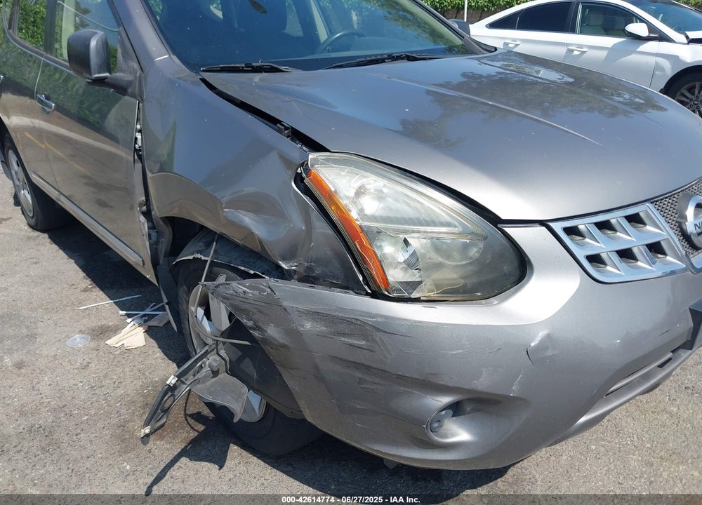2014 NISSAN ROGUE VIN: JN8AS5MT2EW618820