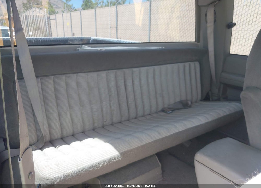 1994 GMC SIERRA K1500 VIN: 2GTEK19K9R1548669