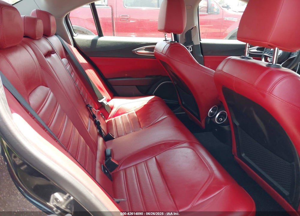 2019 ALFA ROMEO GIULIA VIN: ZARFAMBN3K7603824