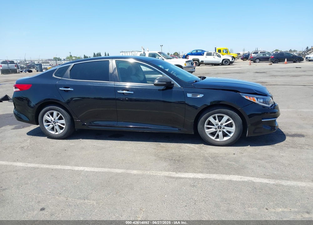 2016 KIA OPTIMA LX VIN: 5XXGT4L32GG038471