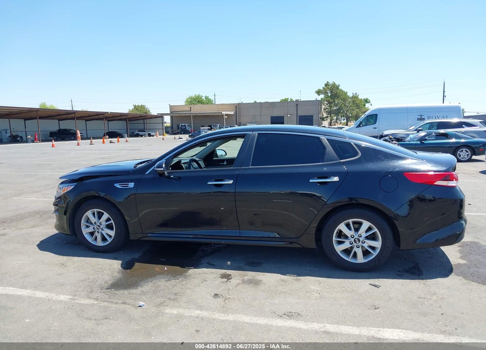 2016 KIA OPTIMA LX VIN: 5XXGT4L32GG038471