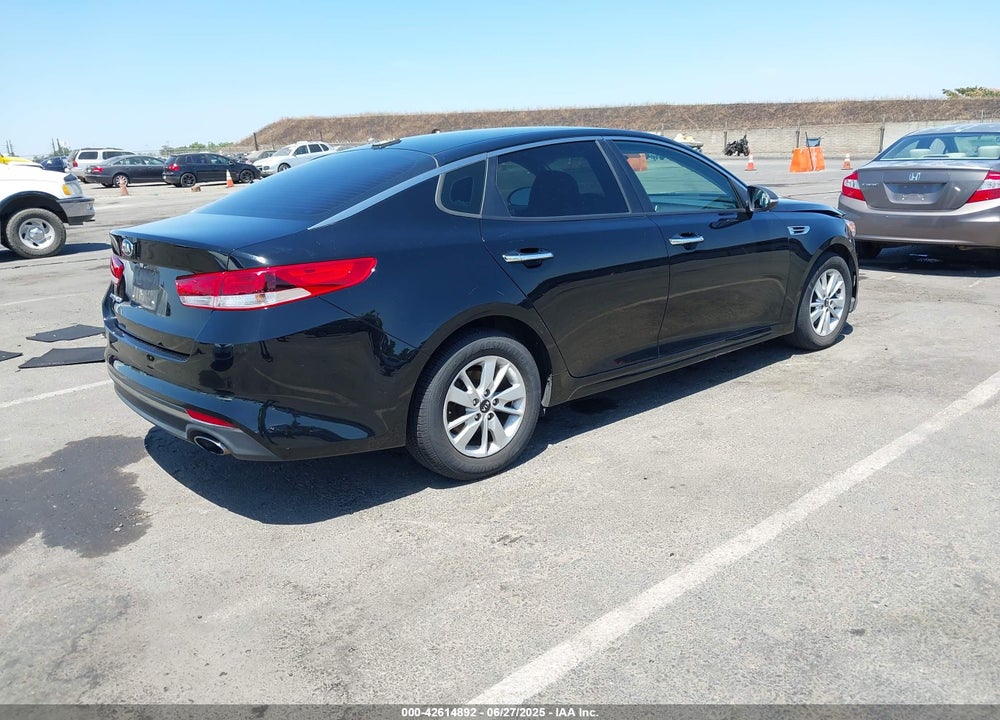 2016 KIA OPTIMA LX VIN: 5XXGT4L32GG038471