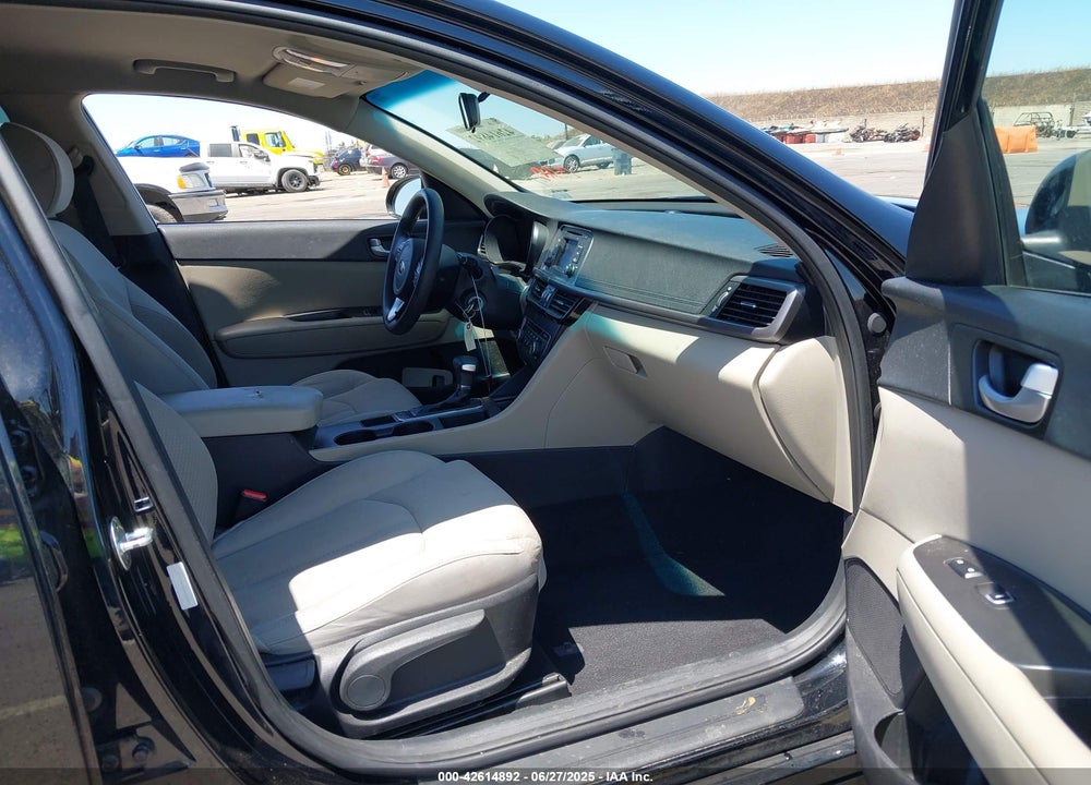 2016 KIA OPTIMA LX VIN: 5XXGT4L32GG038471