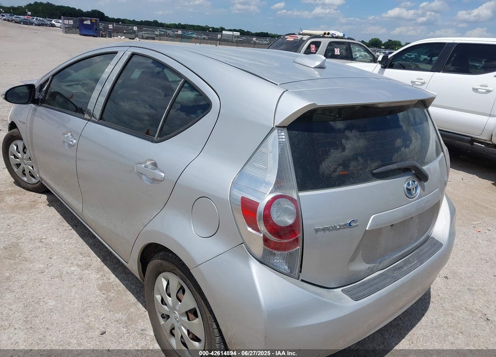 2012 TOYOTA PRIUS C VIN: JTDKDTB33C1517362