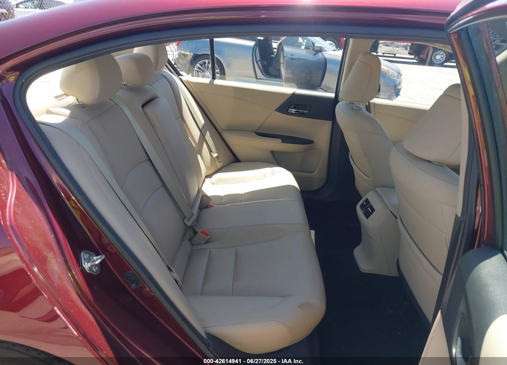 2017 HONDA ACCORD VIN: 1HGCR3F01HA013102