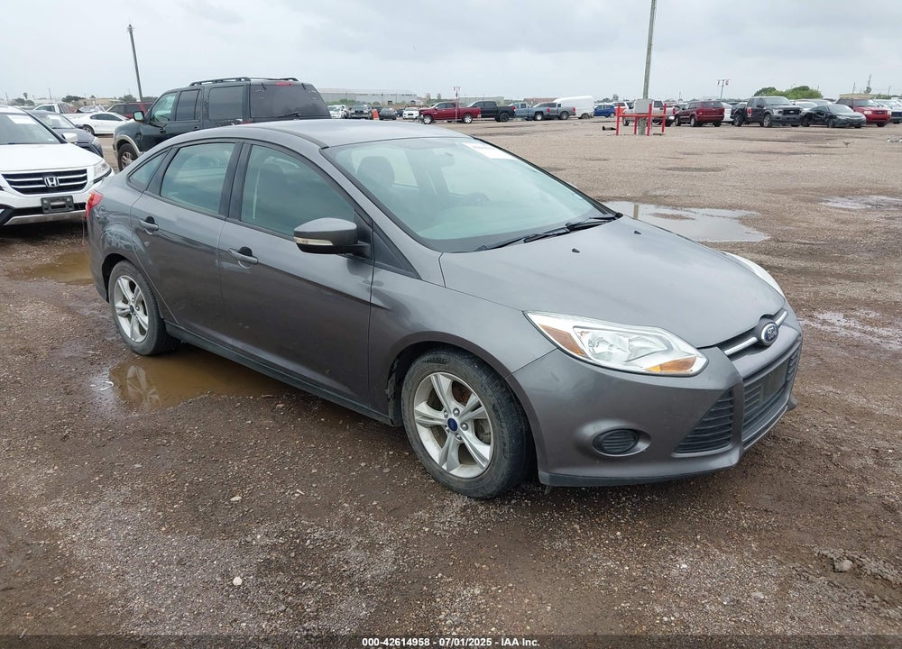 2014 FORD FOCUS SE VIN: 1FADP3F29EL417796