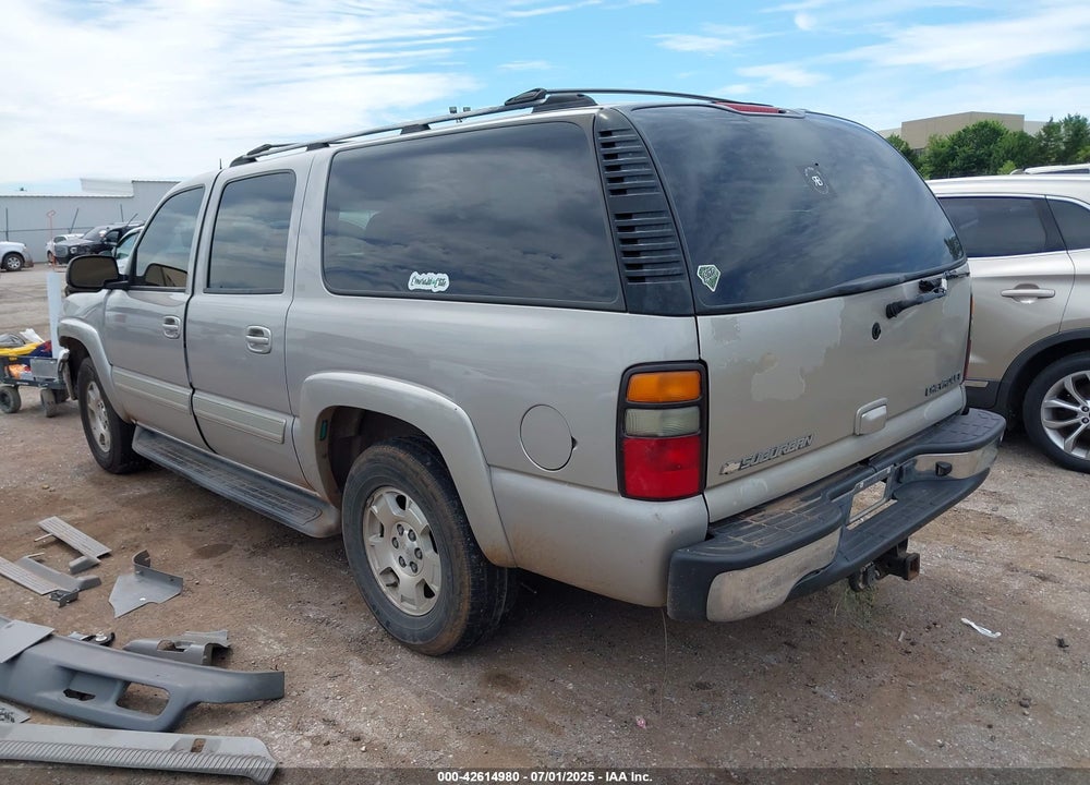 2005 CHEVROLET SUBURBAN 1500 LT VIN: 1GNEC16Z05J132564