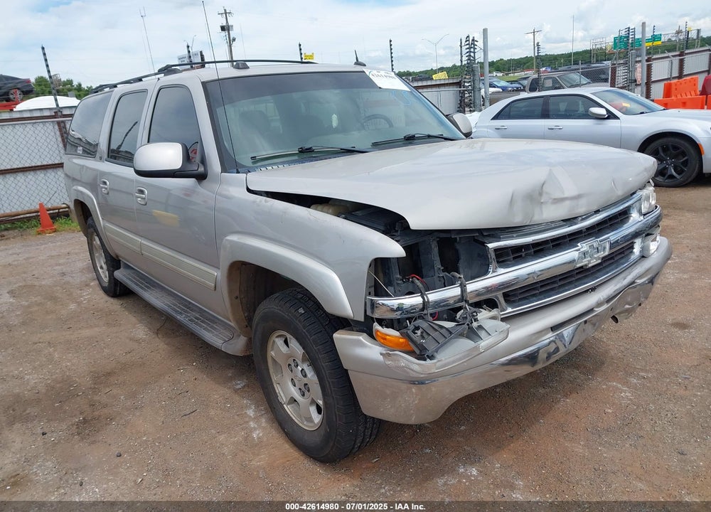 2005 CHEVROLET SUBURBAN 1500 LT VIN: 1GNEC16Z05J132564