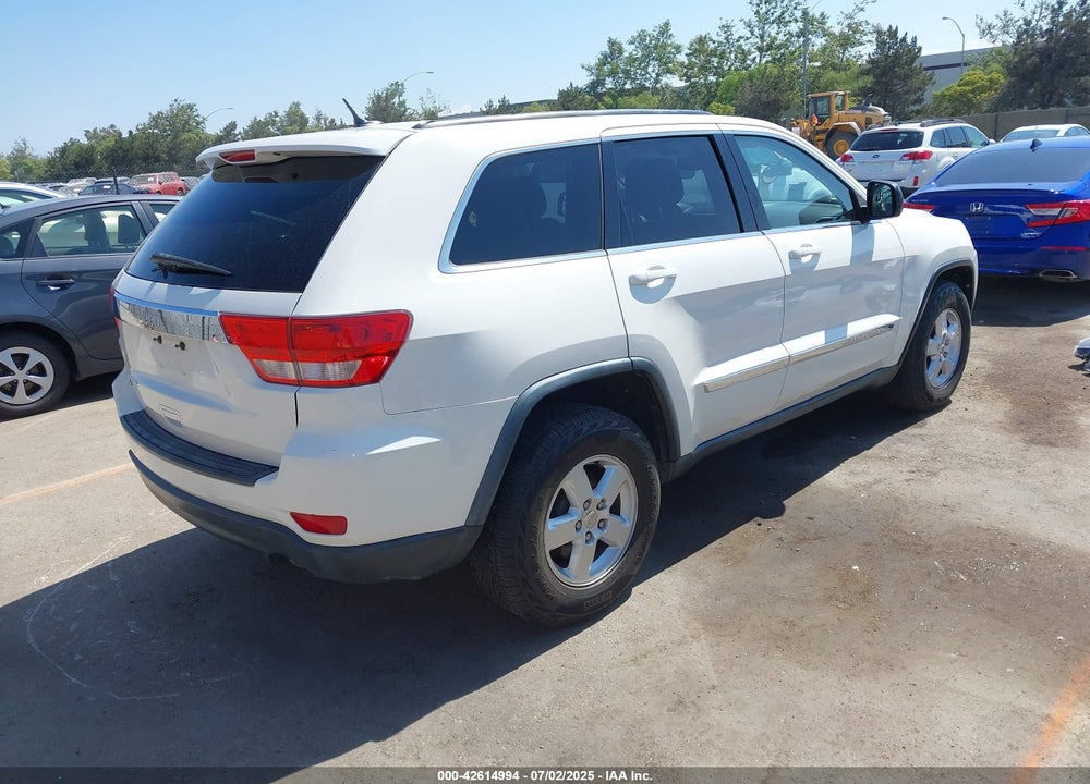2012 JEEP GRAND CHEROKEE VIN: 1C4RJFAG9CC318804