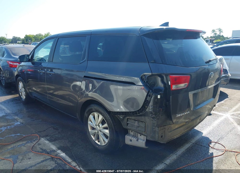 2017 KIA SEDONA VIN: KNDMB5C15H6218697